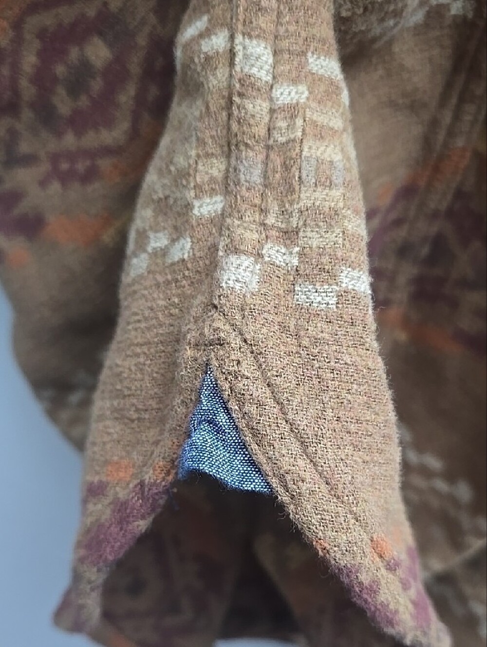Pendleton Brown & Tan Patterned Lightweight Wool Shirt Jacket - Picture 4 of 10
